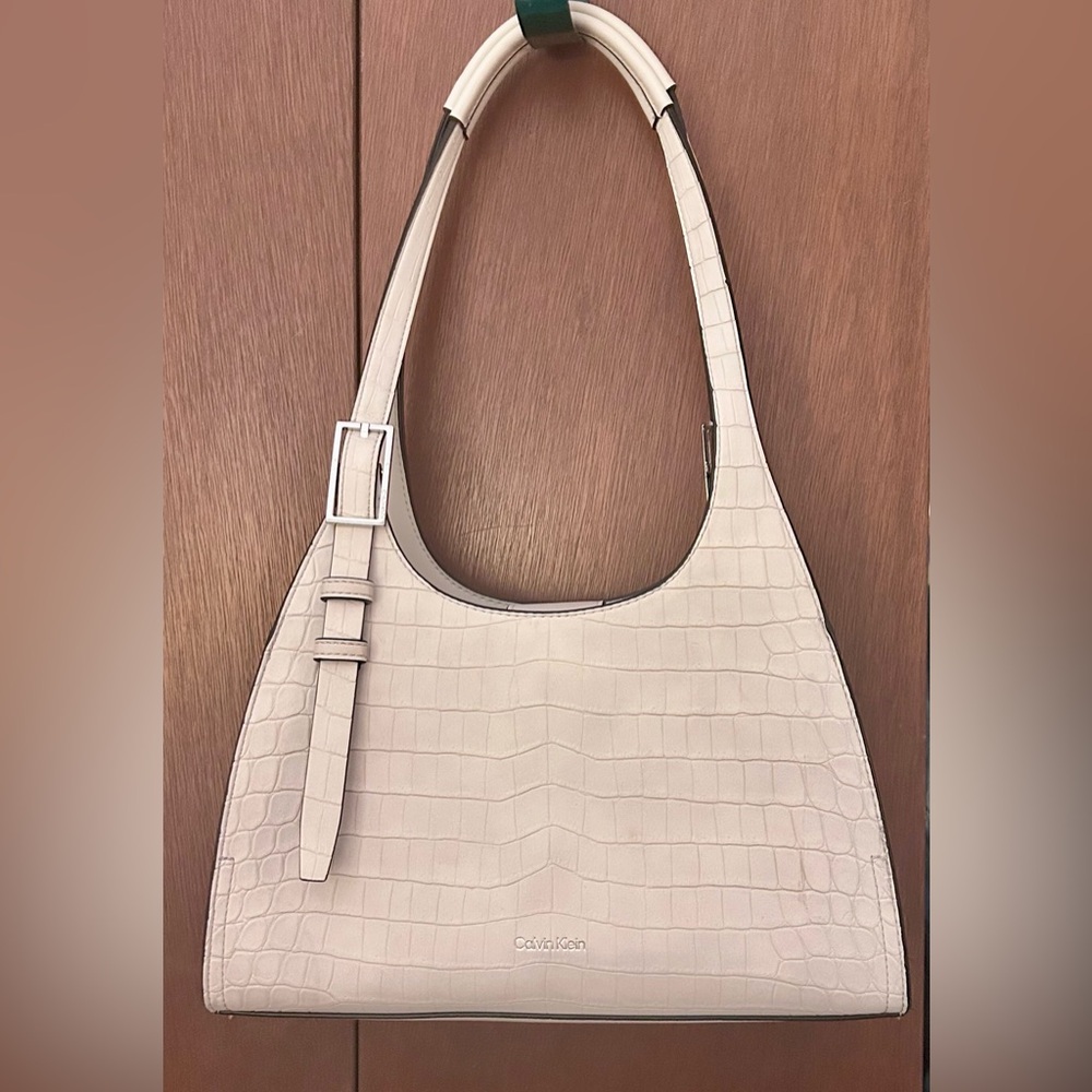 Calvin Klein Cream Quill Soft Croc-Embossed Shoulder Bag